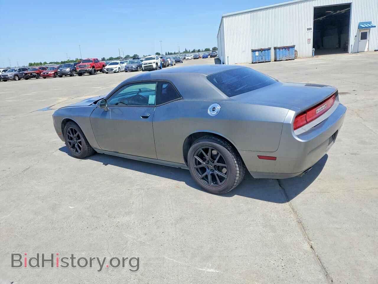 2012 DODGE CHALLENGER - VIN: 2C3CDYAG0CH186946 - Photo 2