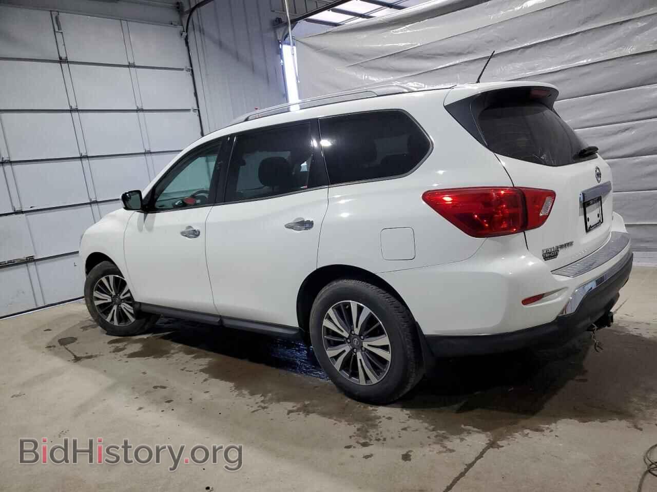 2017 NISSAN PATHFINDER - VIN: 5N1DR2MM6HC673655 - Фото 2