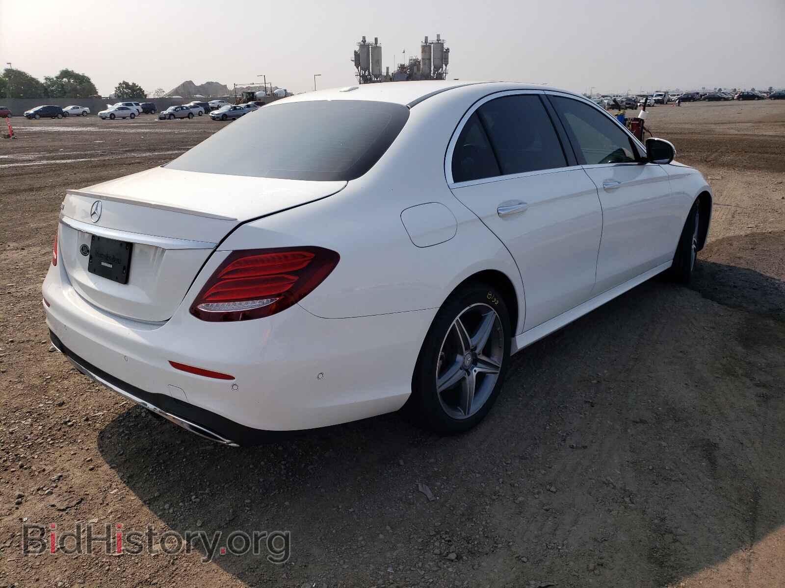 2017 MERCEDES-BENZ E-CLASS - VIN: WDDZF4JBXHA180161 - Фото 4