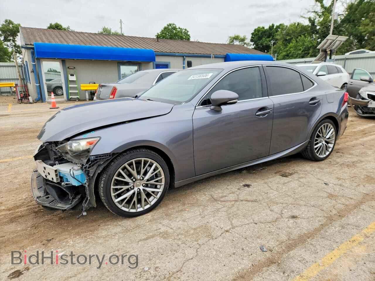 Photo JTHBA1D29G5037373 - LEXUS IS 2016