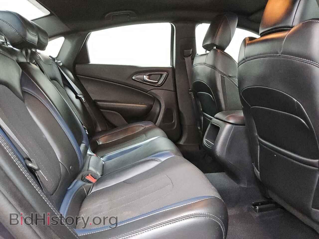 2016 CHRYSLER 200 - VIN: 1C3CCCBB7GN177649 - Фото 10