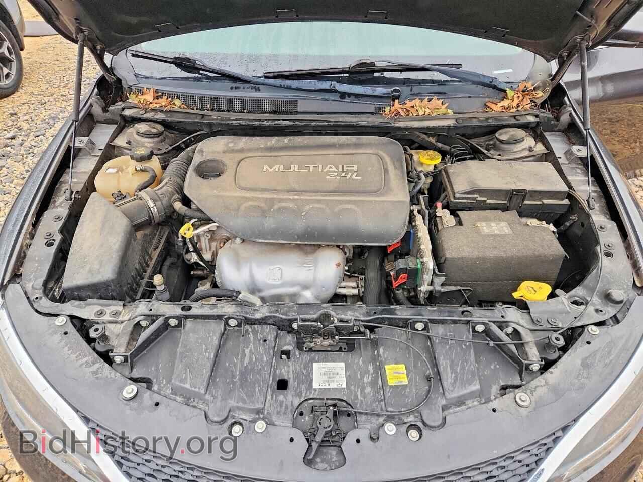 2016 CHRYSLER 200 - VIN: 1C3CCCAB2GN191881 - Фото 11