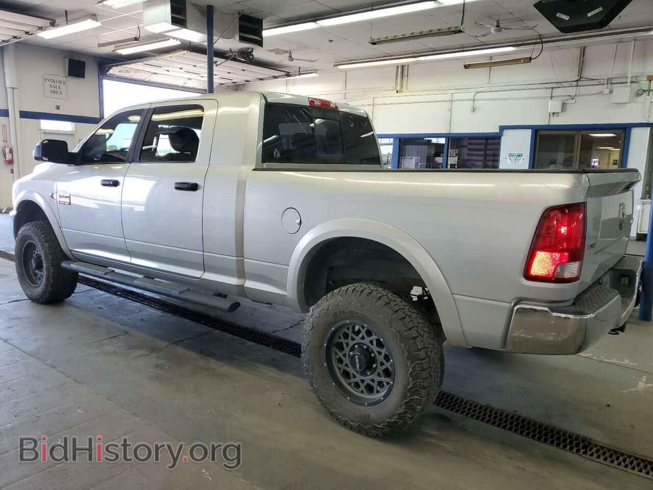 2010 DODGE All Models - VIN: 3D73Y3HL2AG171535 - Photo 2