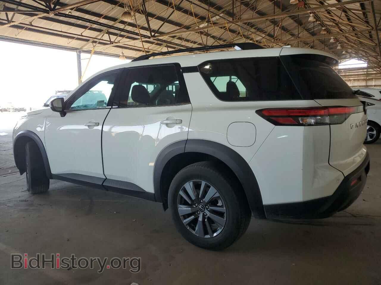 2023 NISSAN PATHFINDER - VIN: 5N1DR3BC1PC242882 - Фото 2