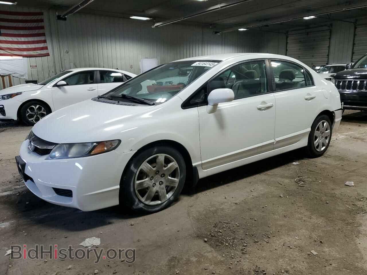 Фотография 19XFA1F53BE047632 - HONDA CIVIC 2011