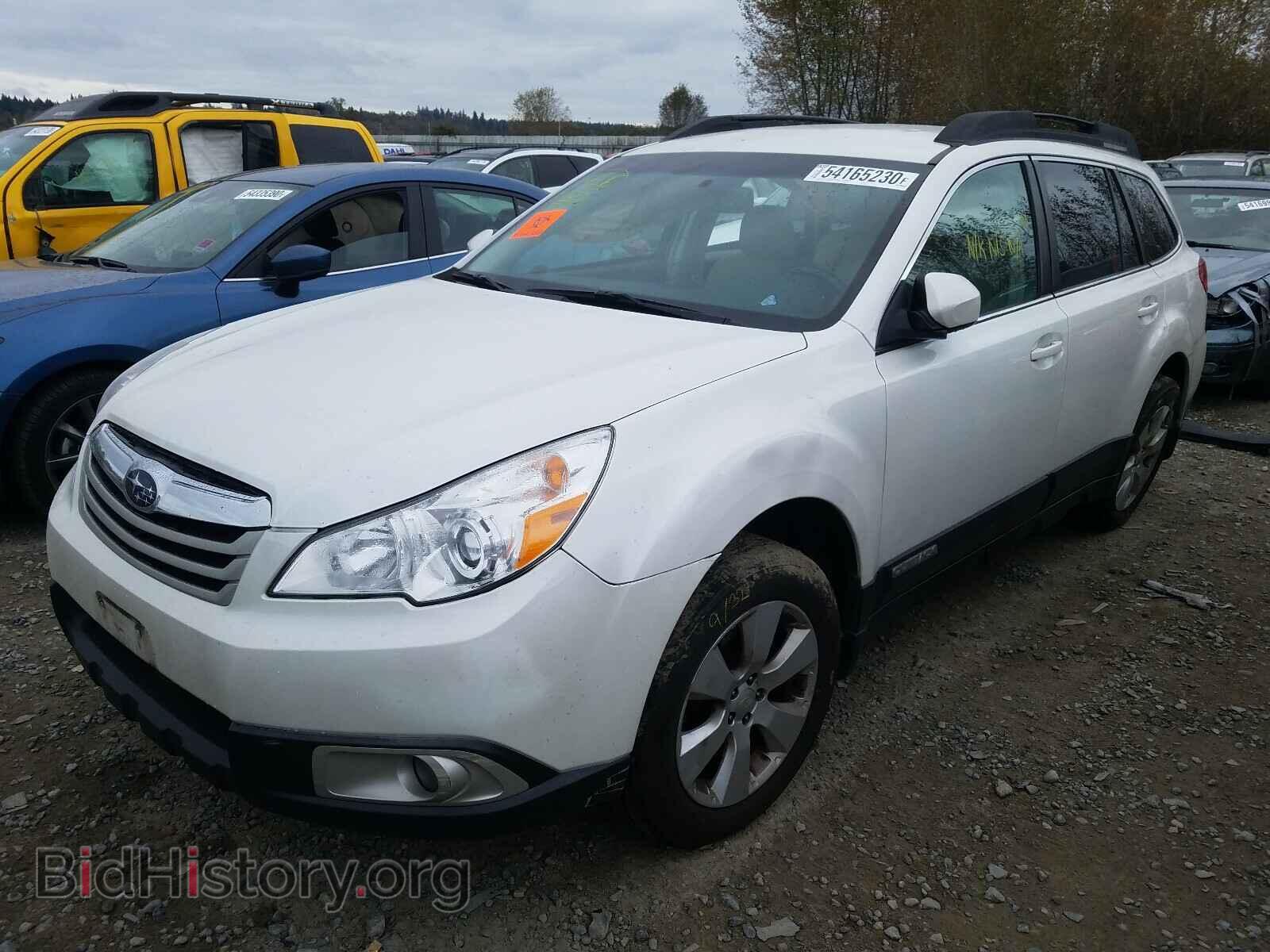2011 SUBARU OUTBACK - VIN: 4S4BRBCC6B3425803 - Фото 2