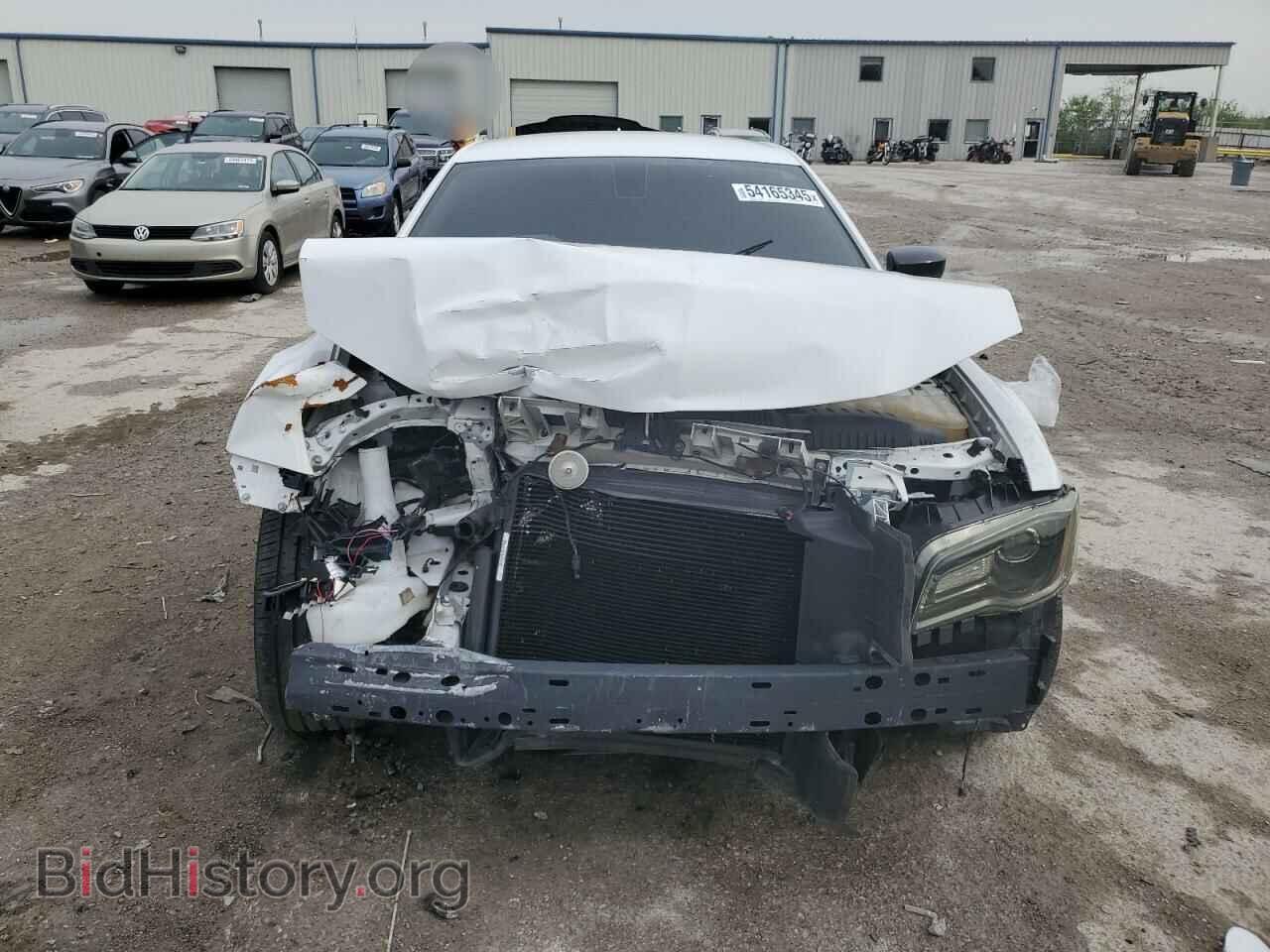 2019 CHRYSLER 300 - VIN: 2C3CCAAGXKH755469 - Фото 5