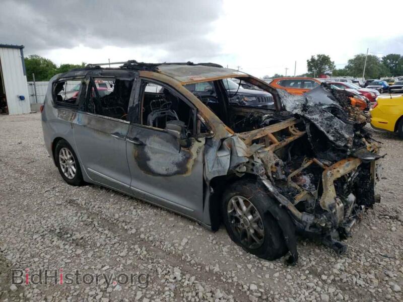 2020 Chrysler PACIFICA (VIN 2C4RC1BG0LR125038) — photo 4 of 13