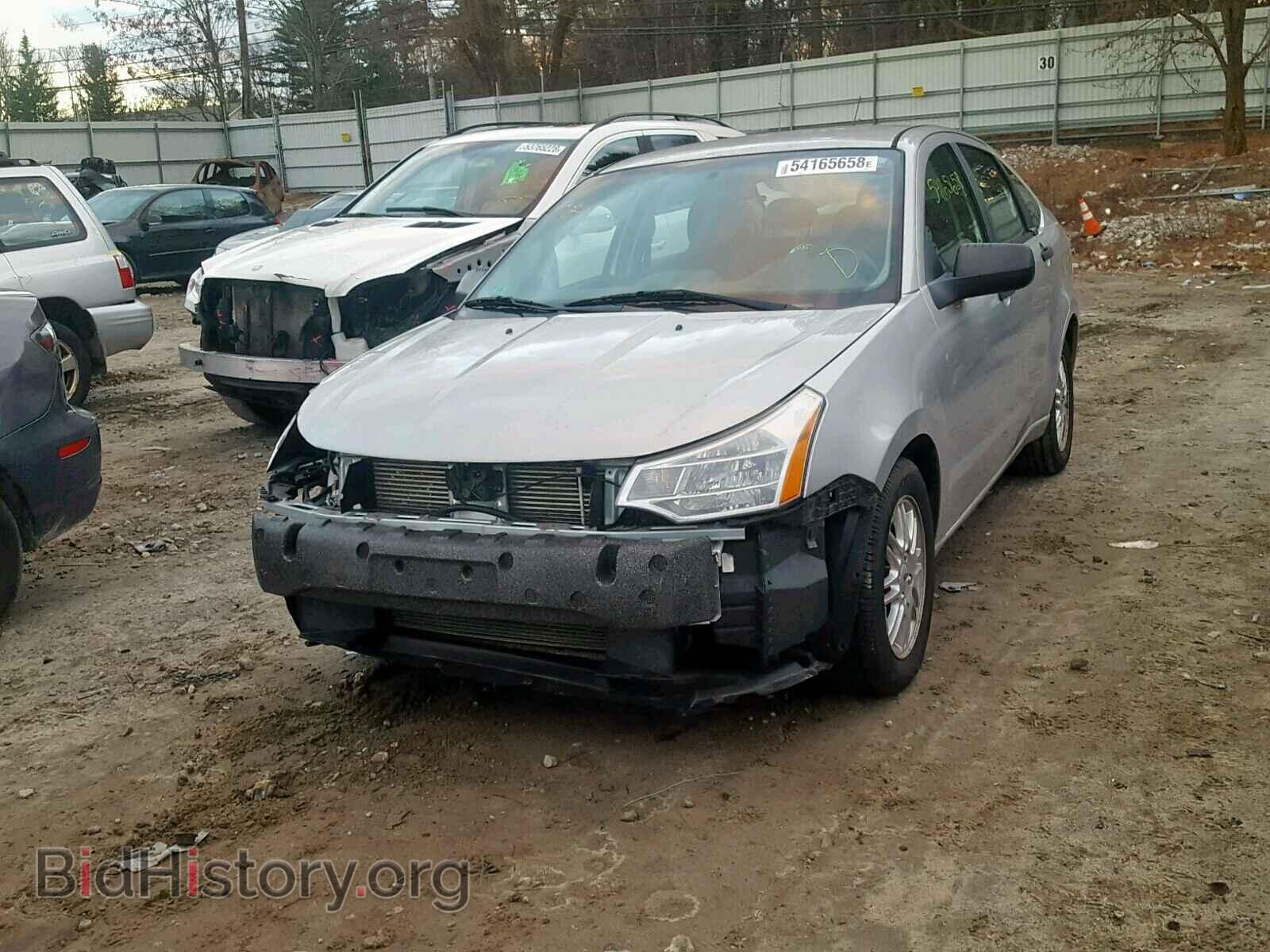 2009 FORD FOCUS - VIN: 1FAHP35N29W153581 - Фото 2