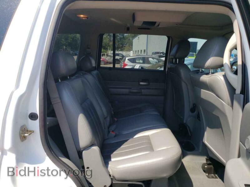 2006 Dodge DURANGO (VIN 1D4HB58296F122896) — photo 6 of 10