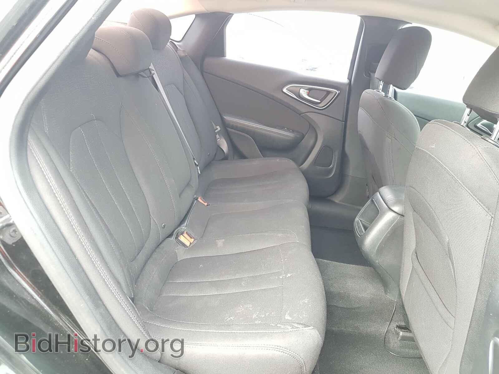 2016 CHRYSLER 200 - VIN: 1C3CCCAB3GN120656 - Фото 6