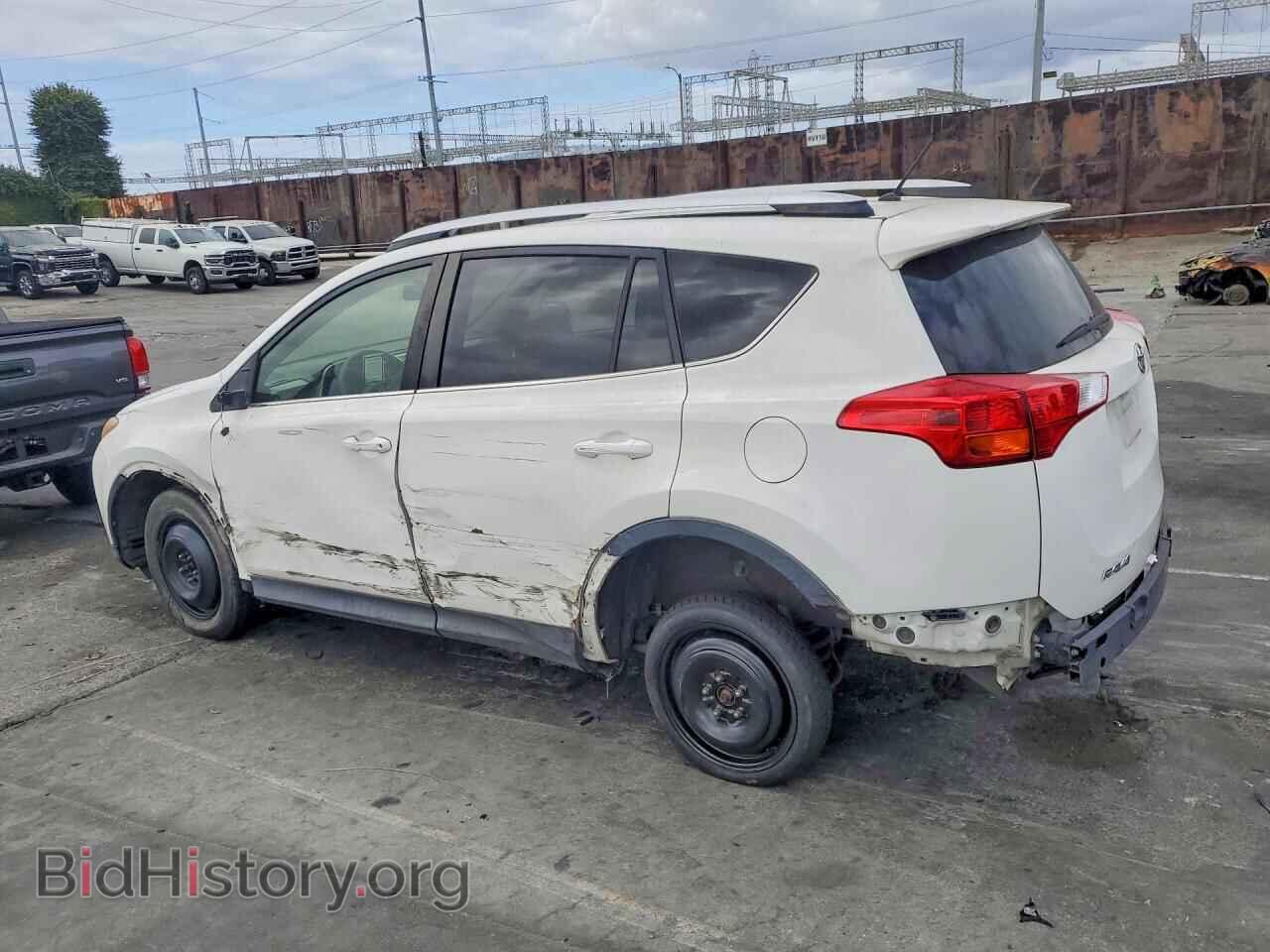 2014 TOYOTA RAV4 - VIN: JTMBFREVXED073473 - Фото 2