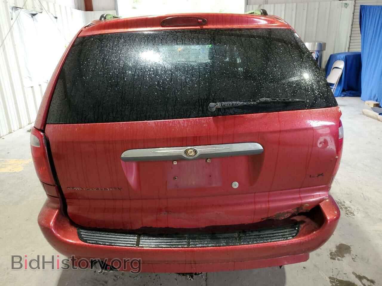 2007 CHRYSLER MINIVAN - VIN: 1A4GP44R77B190611 - Фото 6