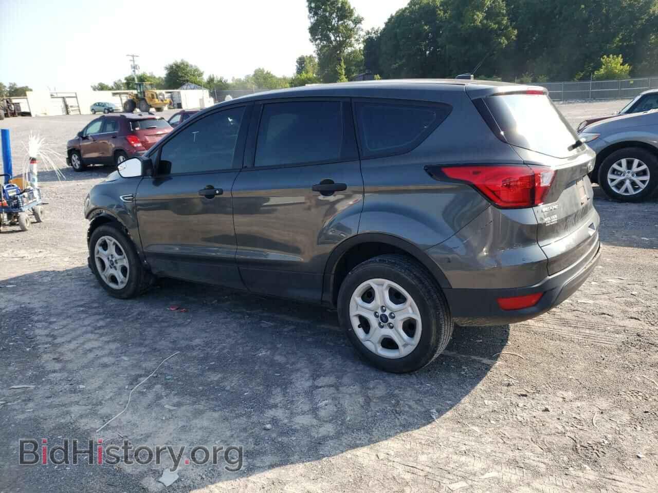 2019 FORD ESCAPE - VIN: 1FMCU0F70KUC44793 - Фото 2