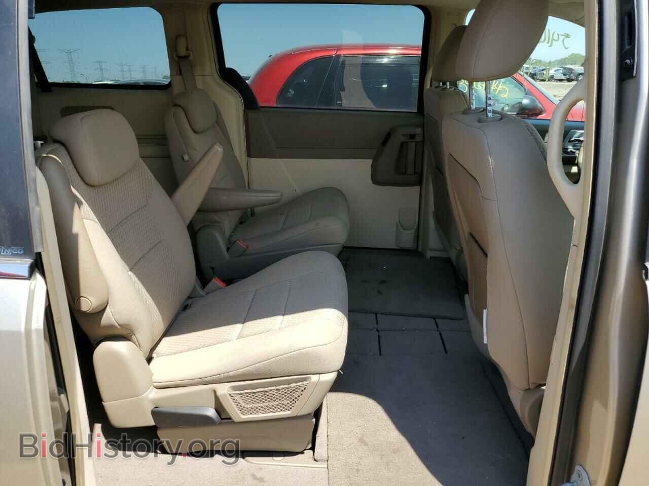 2008 CHRYSLER MINIVAN - VIN: 2A8HR54P38R612815 - Фото 6