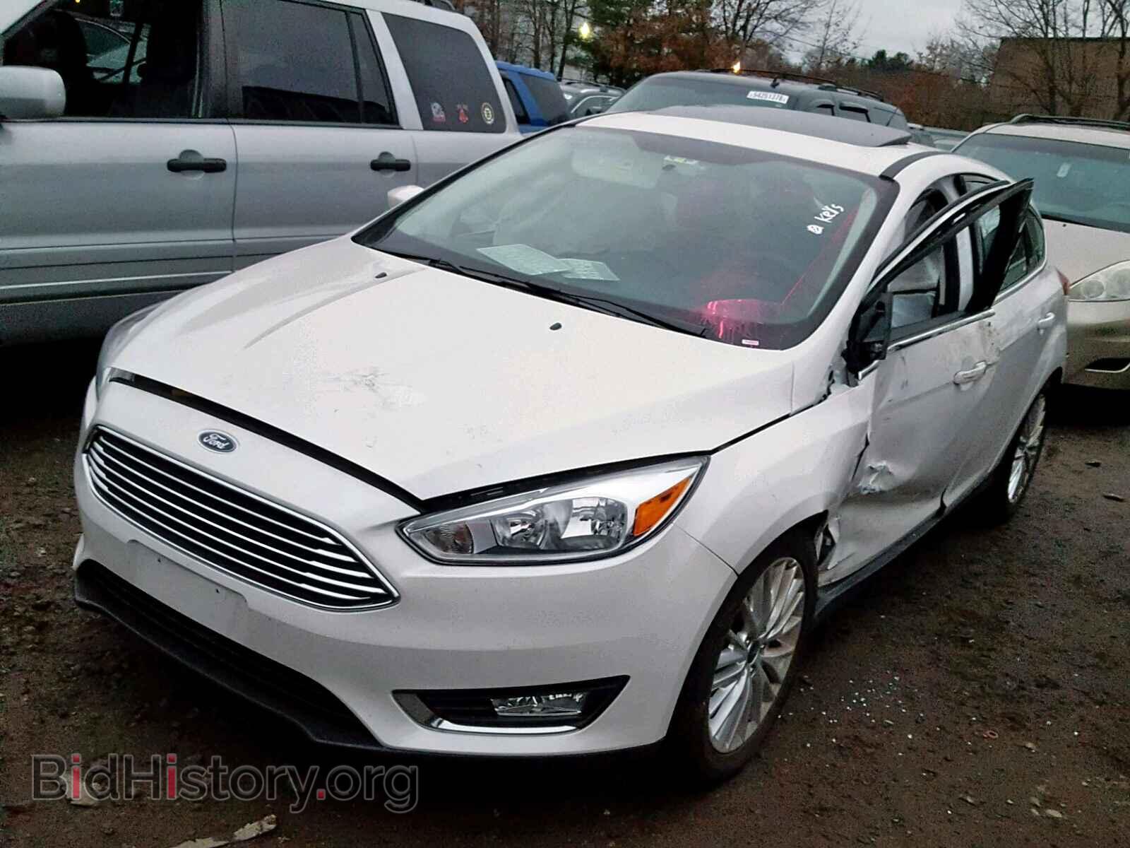 2018 FORD FOCUS - VIN: 1FADP3N23JL323392 - Фото 2