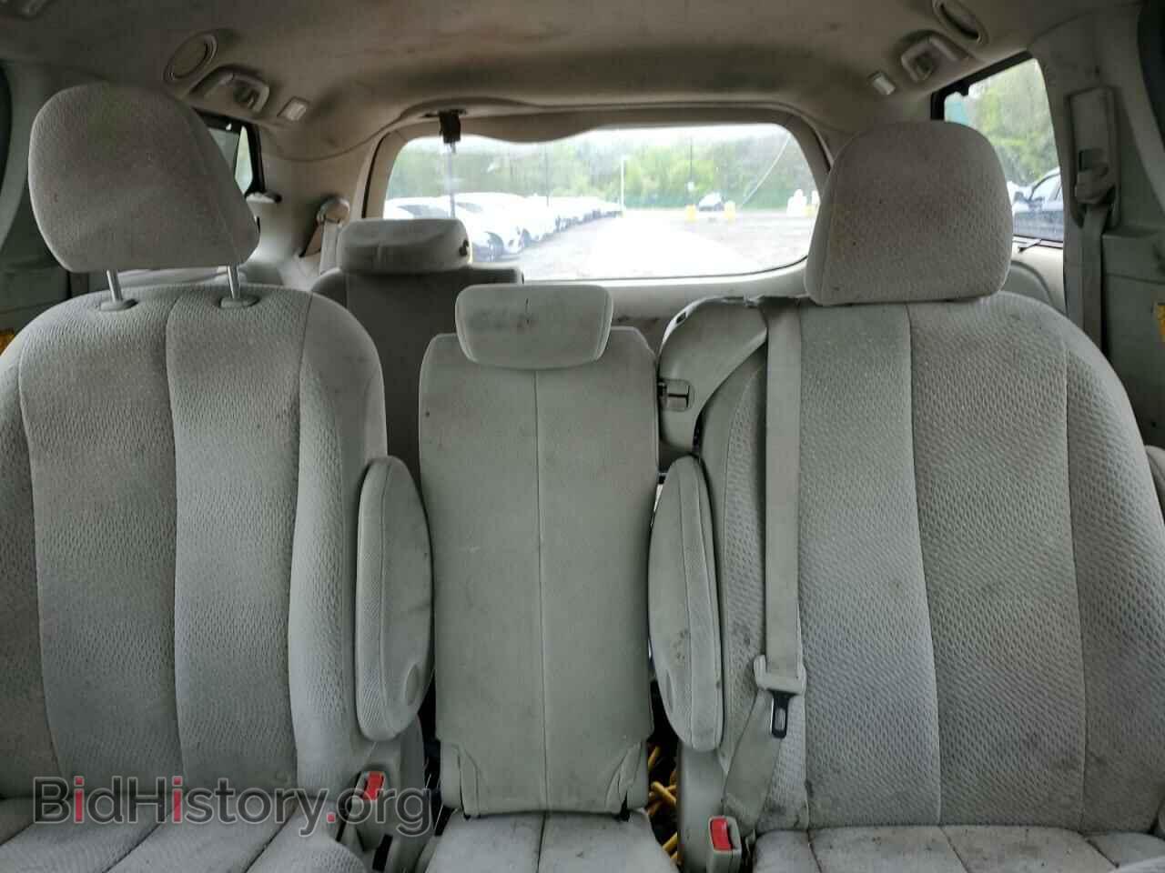 2011 TOYOTA All Models - VIN: 5TDKK3DC2BS009727 - Фото 10