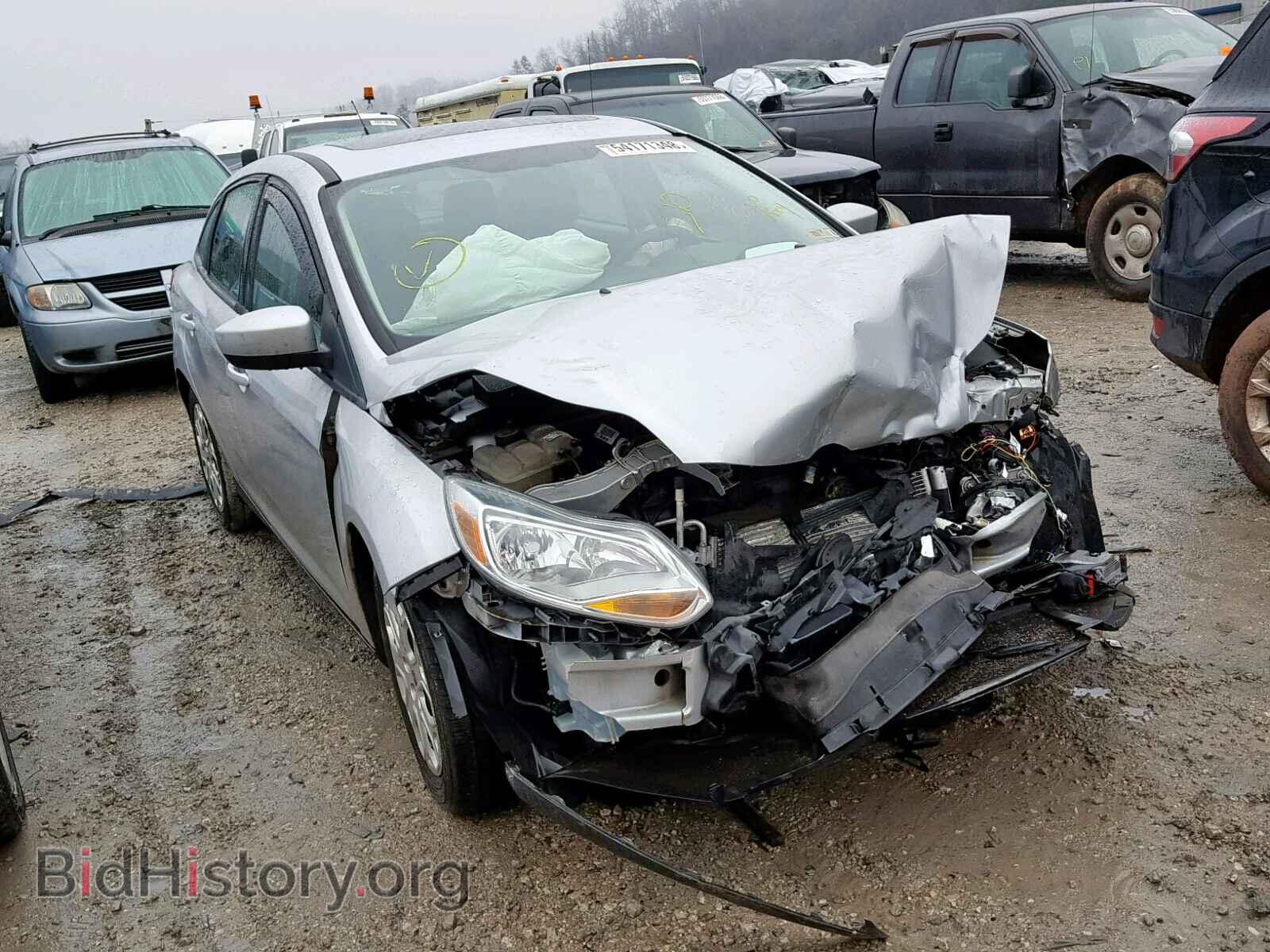 Photo 1FAHP3F20CL205495 - FORD FOCUS 2012