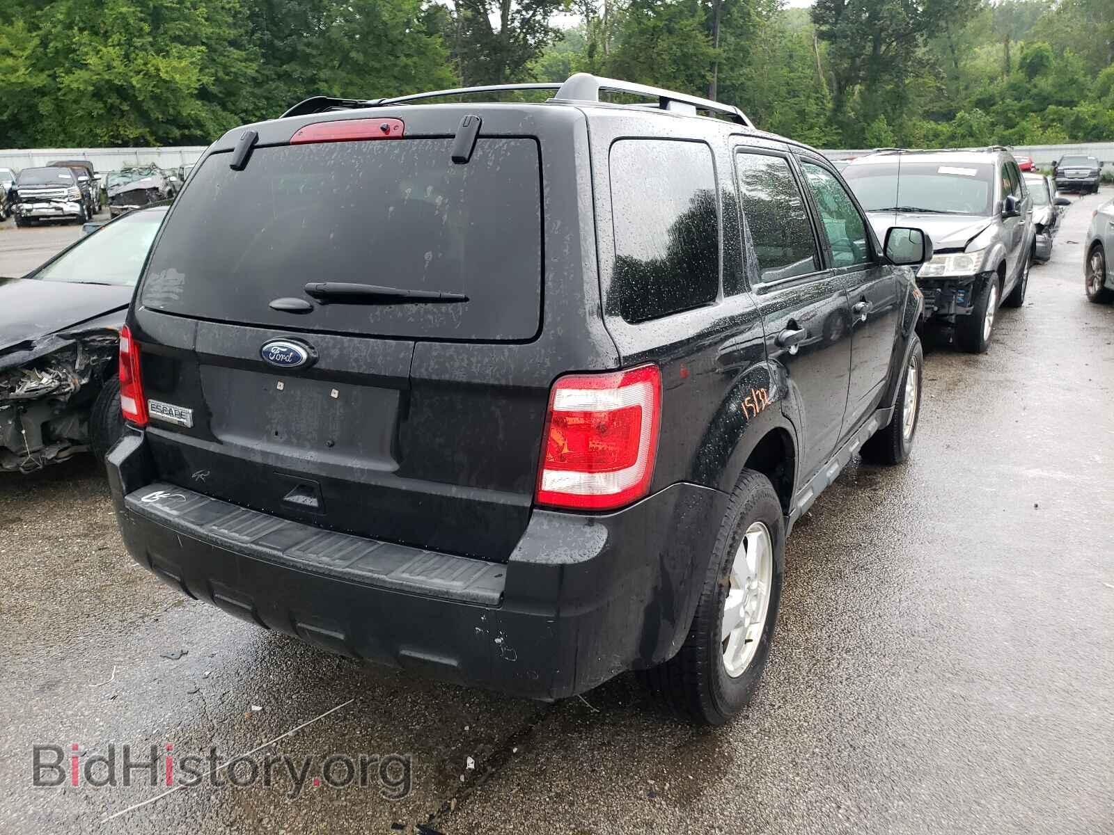2011 FORD ESCAPE - VIN: 1FMCU0D74BKB97864 - Фото 4