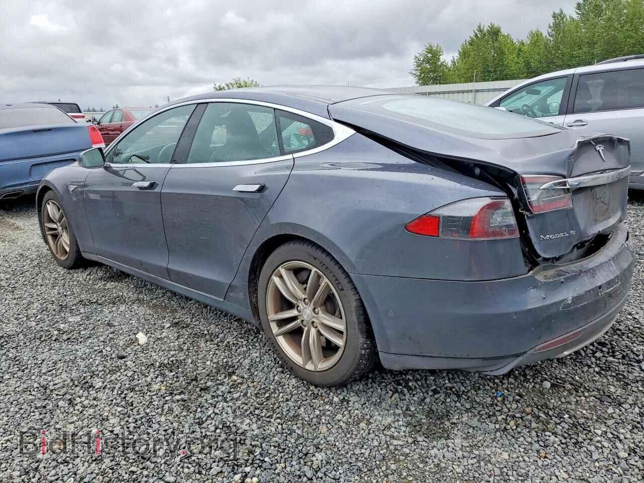 2015 TESLA MODEL S - VIN: 5YJSA1E25FF118450 - Photo 2