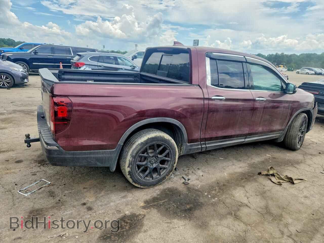 2017 HONDA RIDGELINE - VIN: 5FPYK3F79HB027785 - Photo 3