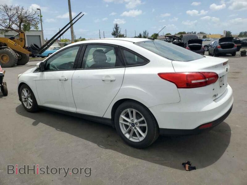 2016 Ford FOCUS (VIN 1FADP3F28GL381893) — photo 2 of 13