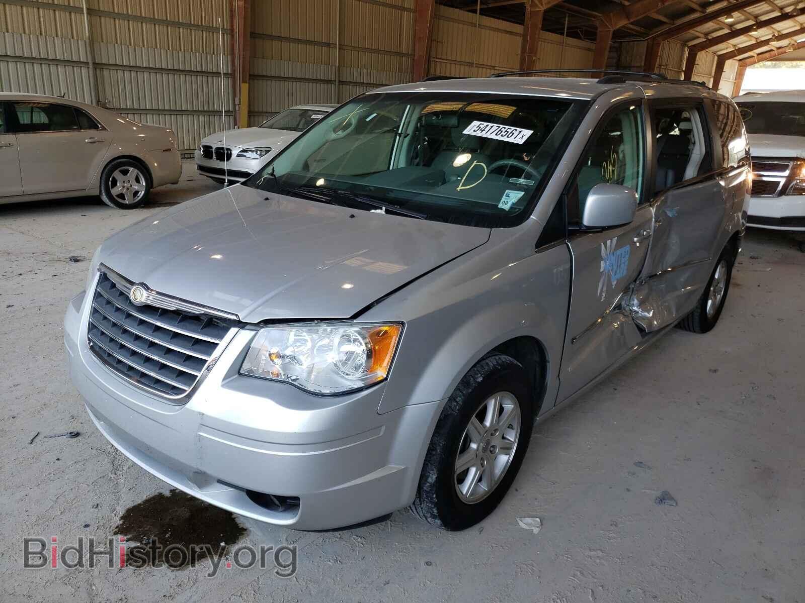 2009 CHRYSLER MINIVAN - VIN: 2A8HR54139R613234 - Фото 2