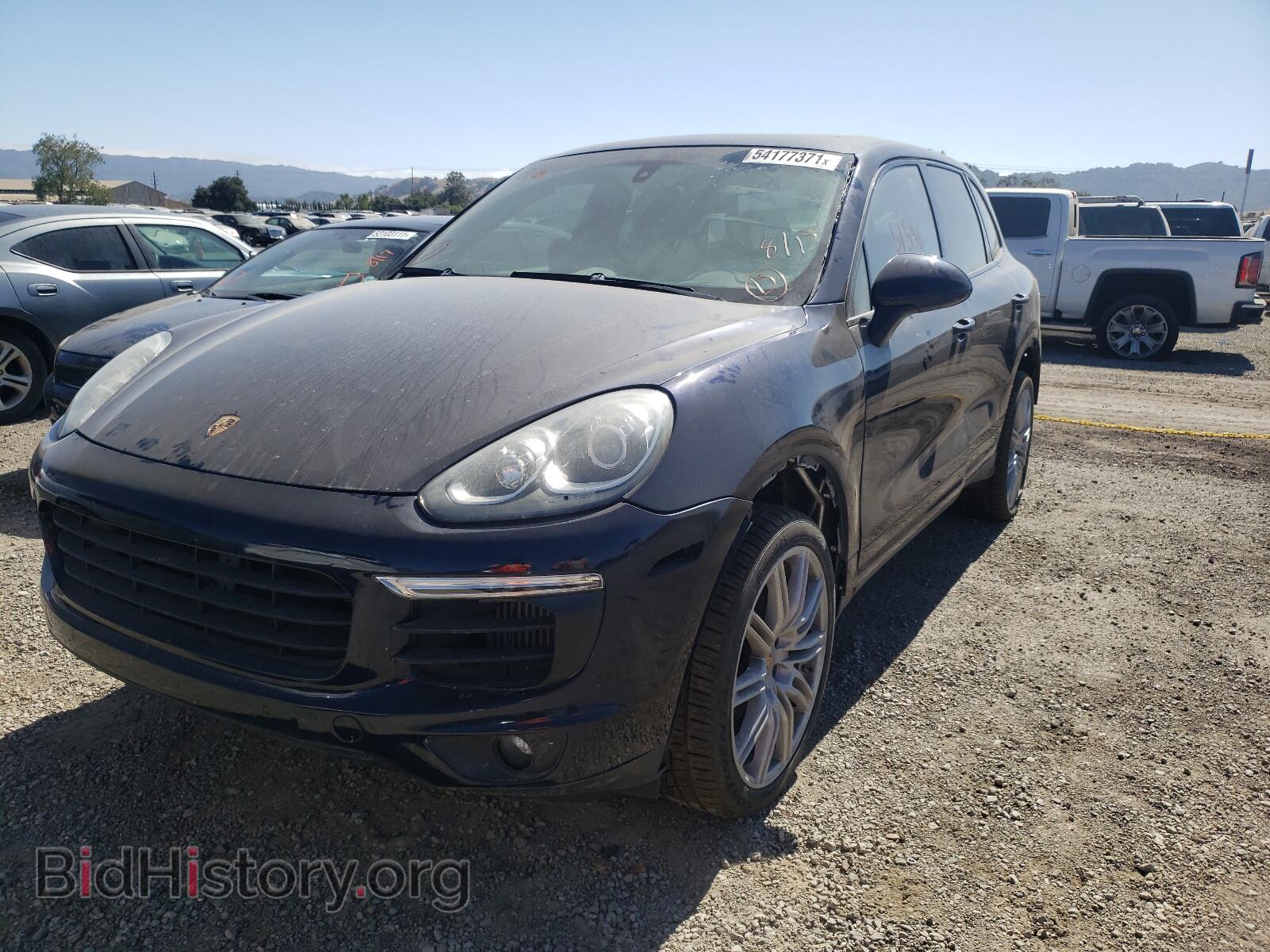 2016 PORSCHE CAYENNE - VIN: WP1AB2A27GLA93861 - Фото 2