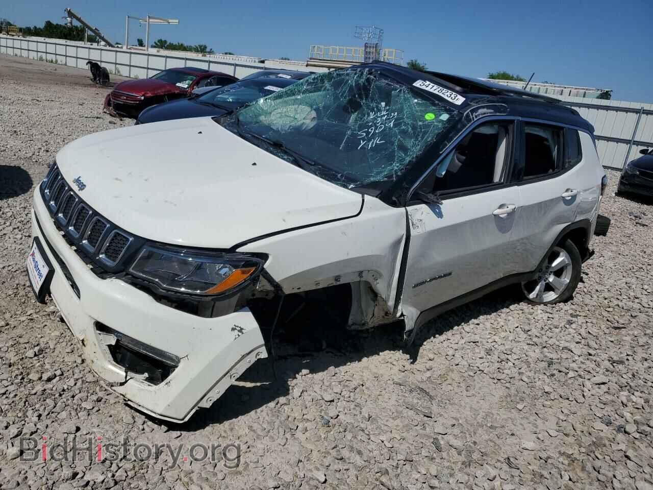 Фотография 3C4NJDBB5JT325904 - JEEP COMPASS 2018