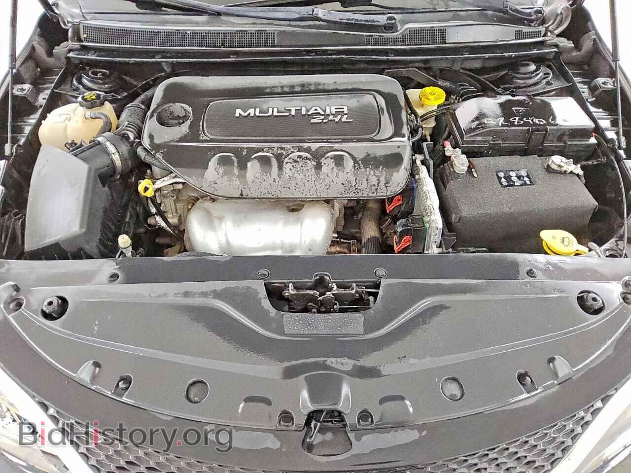 2015 CHRYSLER 200 - VIN: 1C3CCCAB1FN588366 - Фото 11