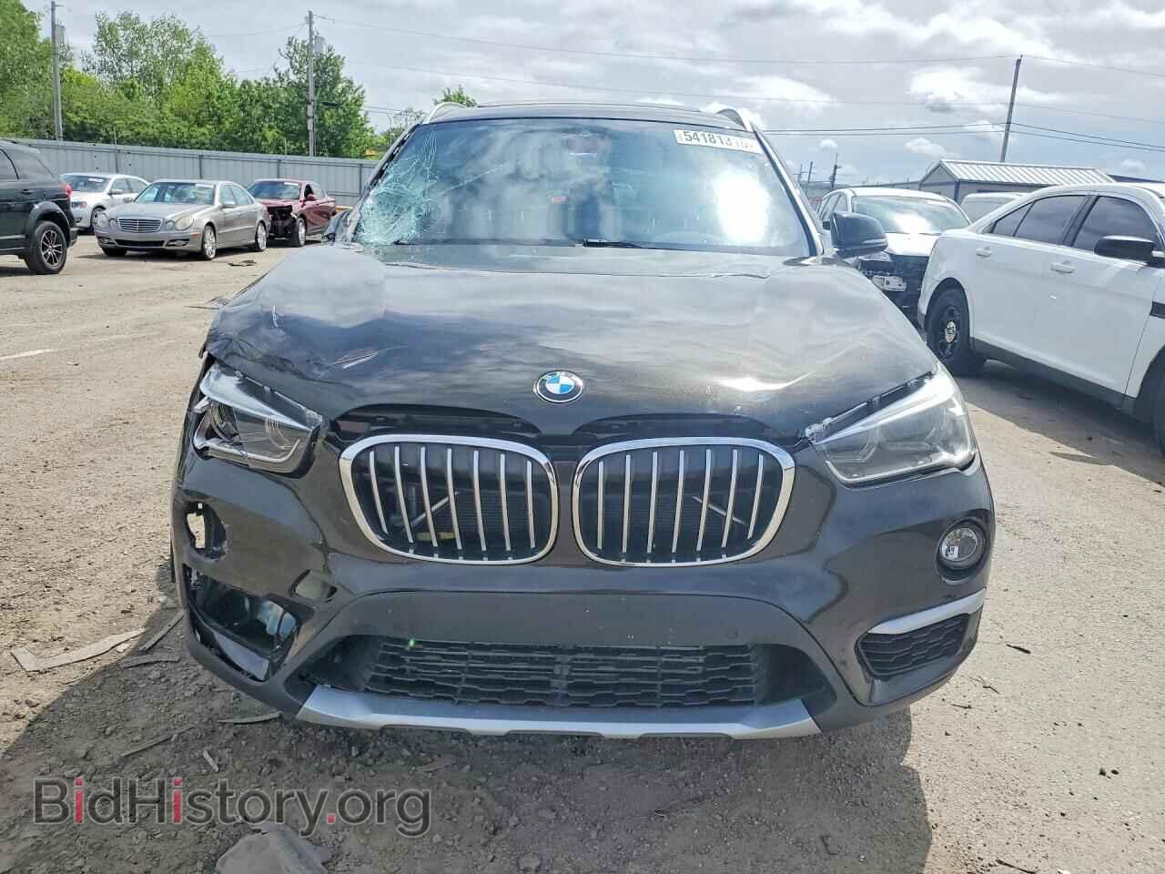 2017 BMW X1 - VIN: WBXHT3C31H5F77643 - Фото 5