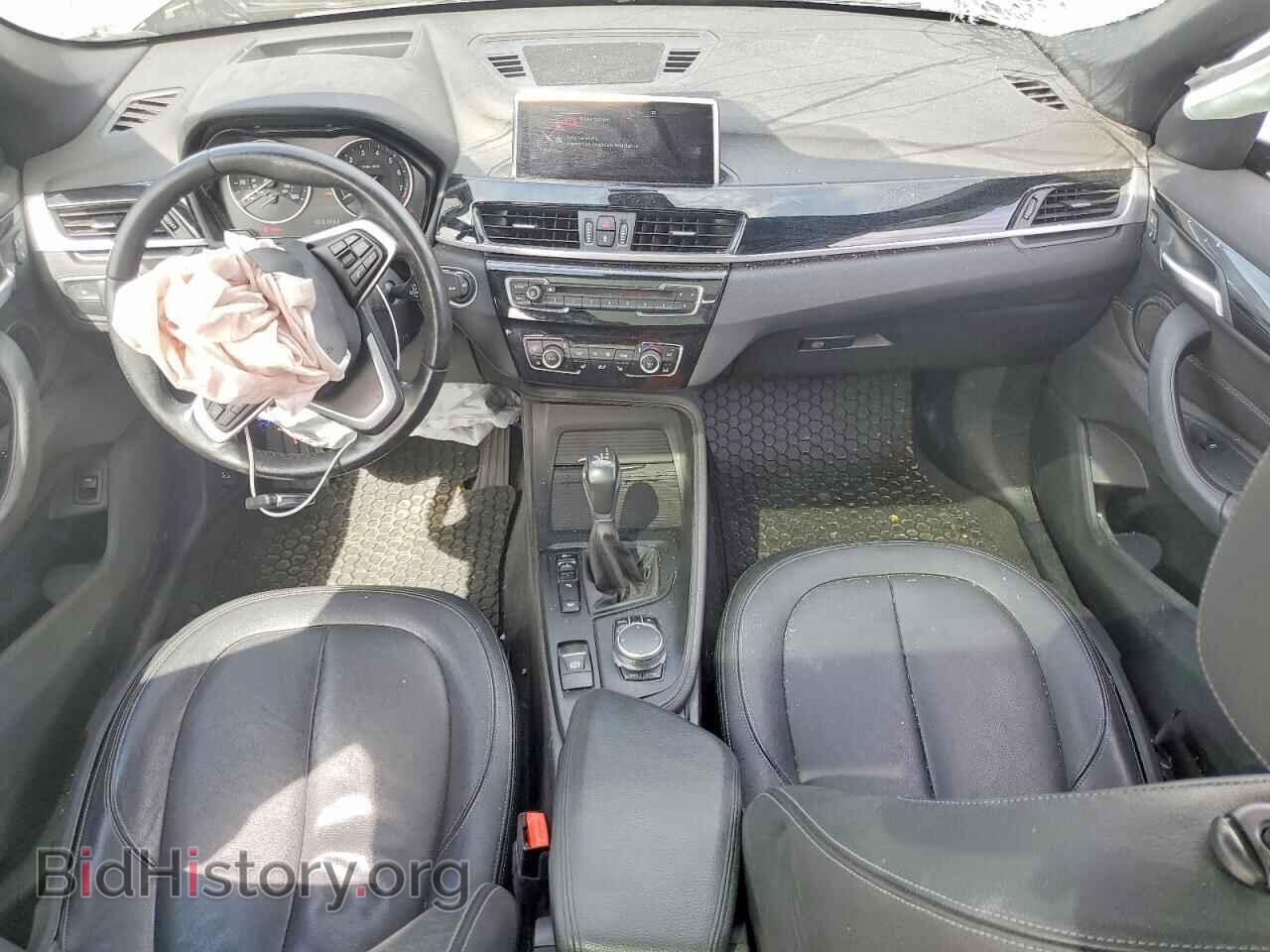 2017 BMW X1 - VIN: WBXHT3C31H5F77643 - Фото 8