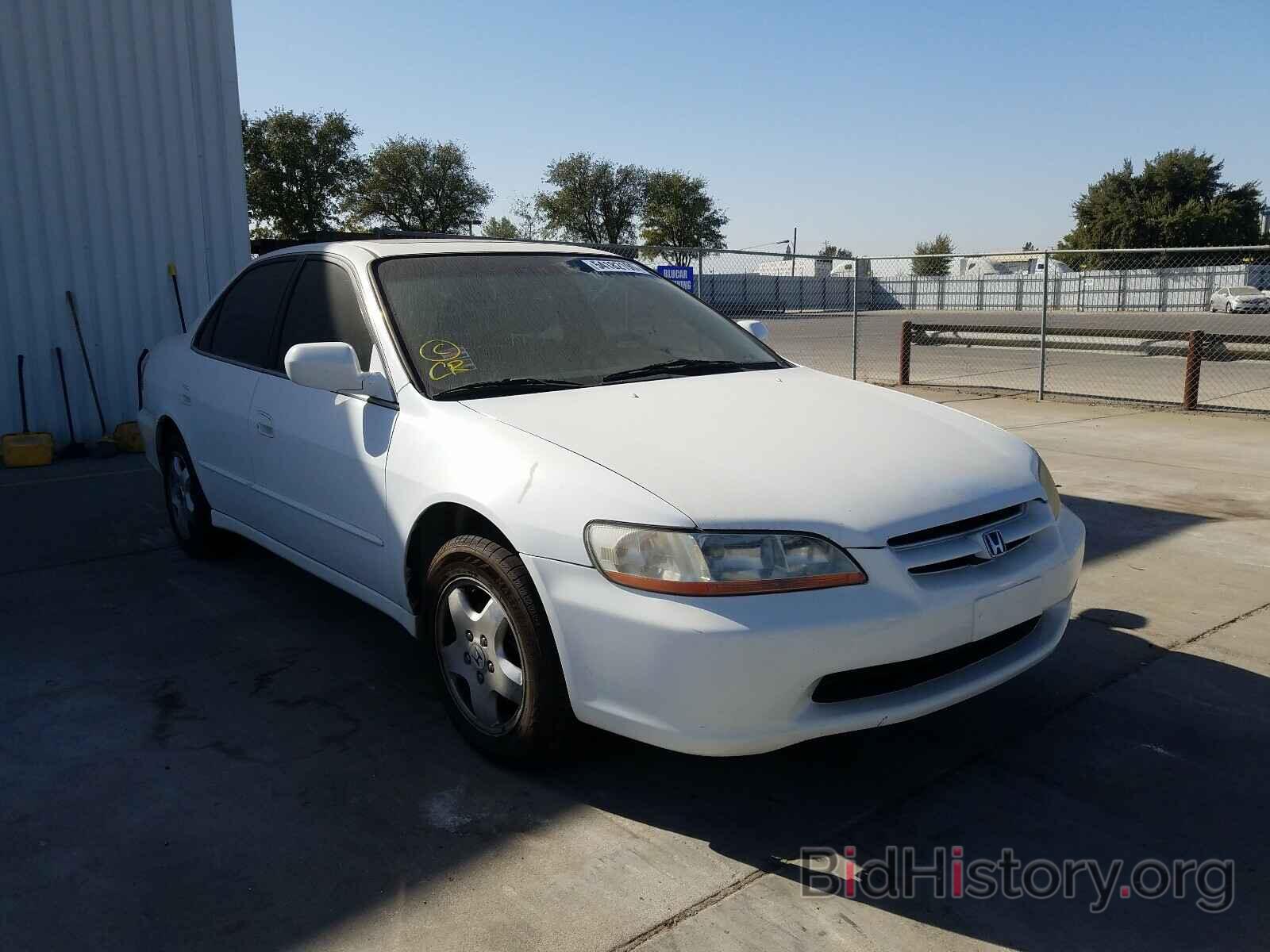 Photo 1HGCG1656XA068391 - HONDA ACCORD 1999