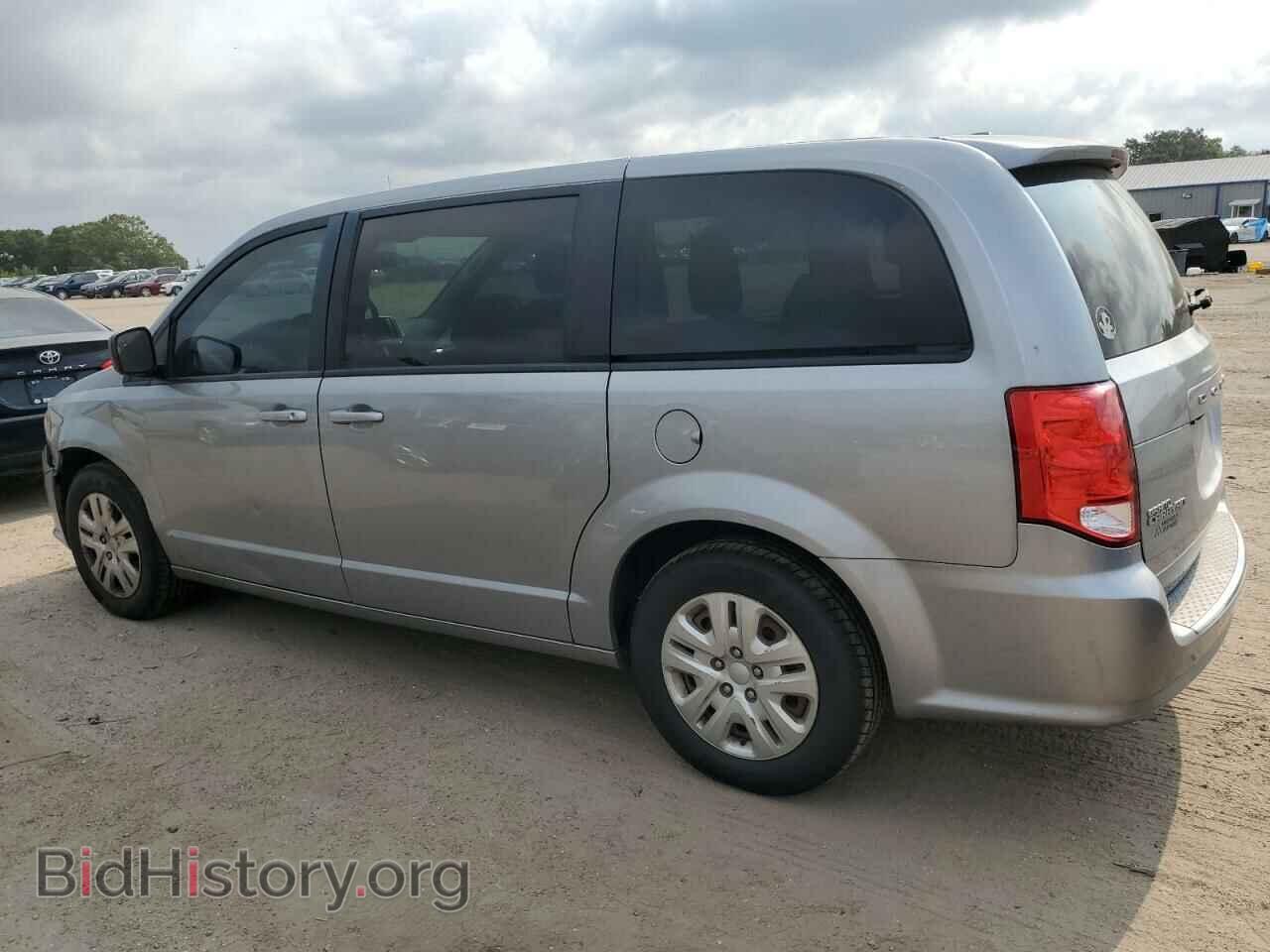 2018 DODGE CARAVAN - VIN: 2C4RDGBG5JR225357 - Фото 2