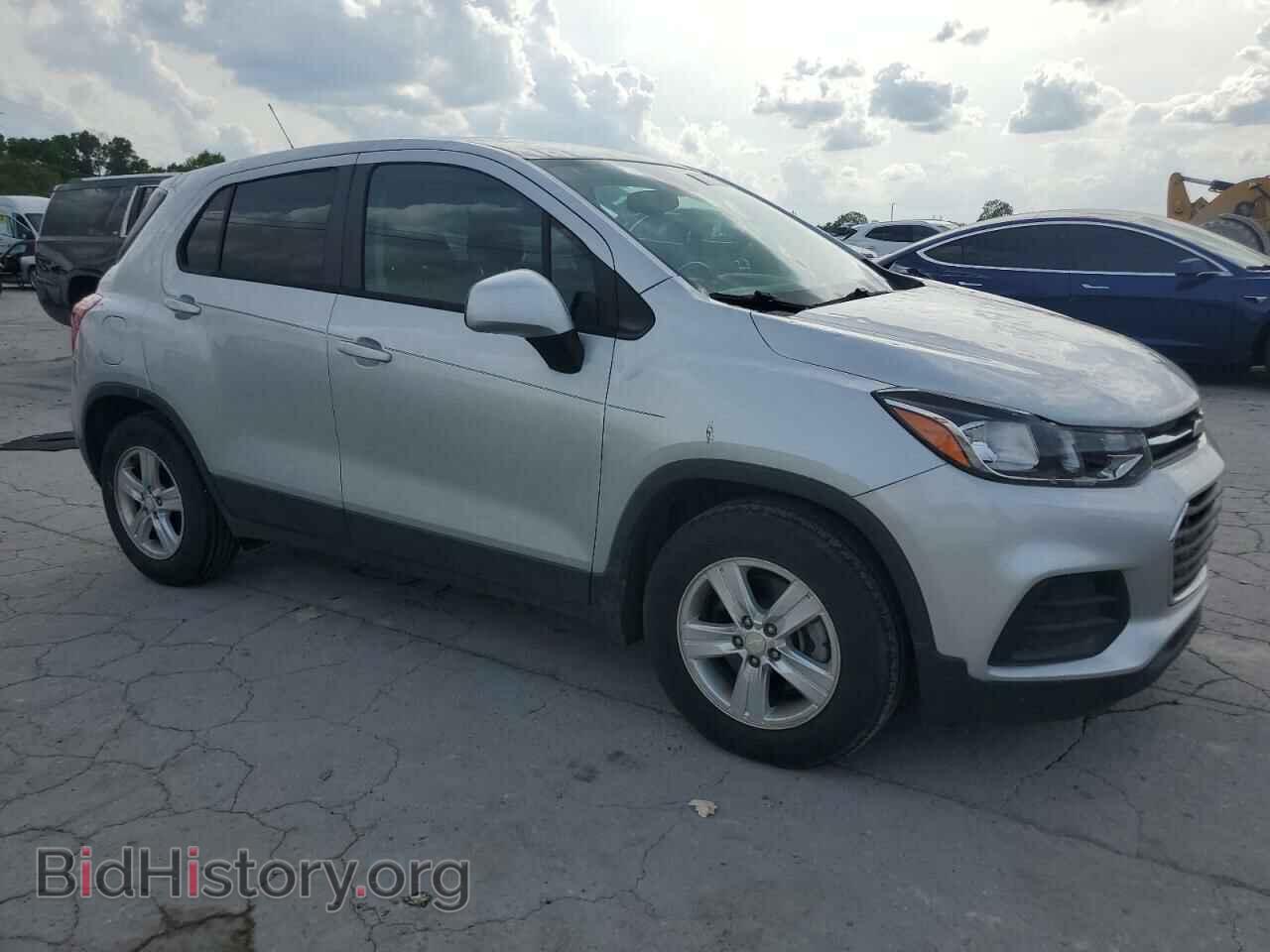 2019 CHEVROLET TRAX - VIN: 3GNCJKSB3KL389010 - Фото 4
