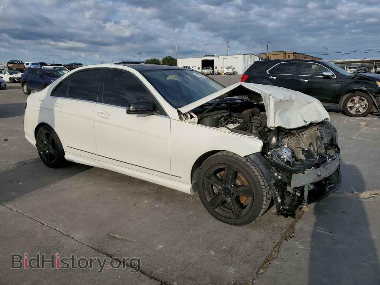 2011 MERCEDES-BENZ C-CLASS - VIN: WDDGF5EB6BA525667 - Фото 4