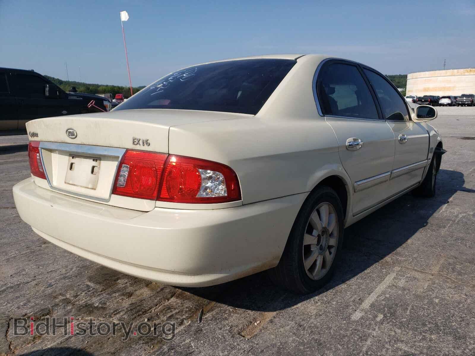 2006 KIA OPTIMA - VIN: KNAGD128065443799 - Photo 4