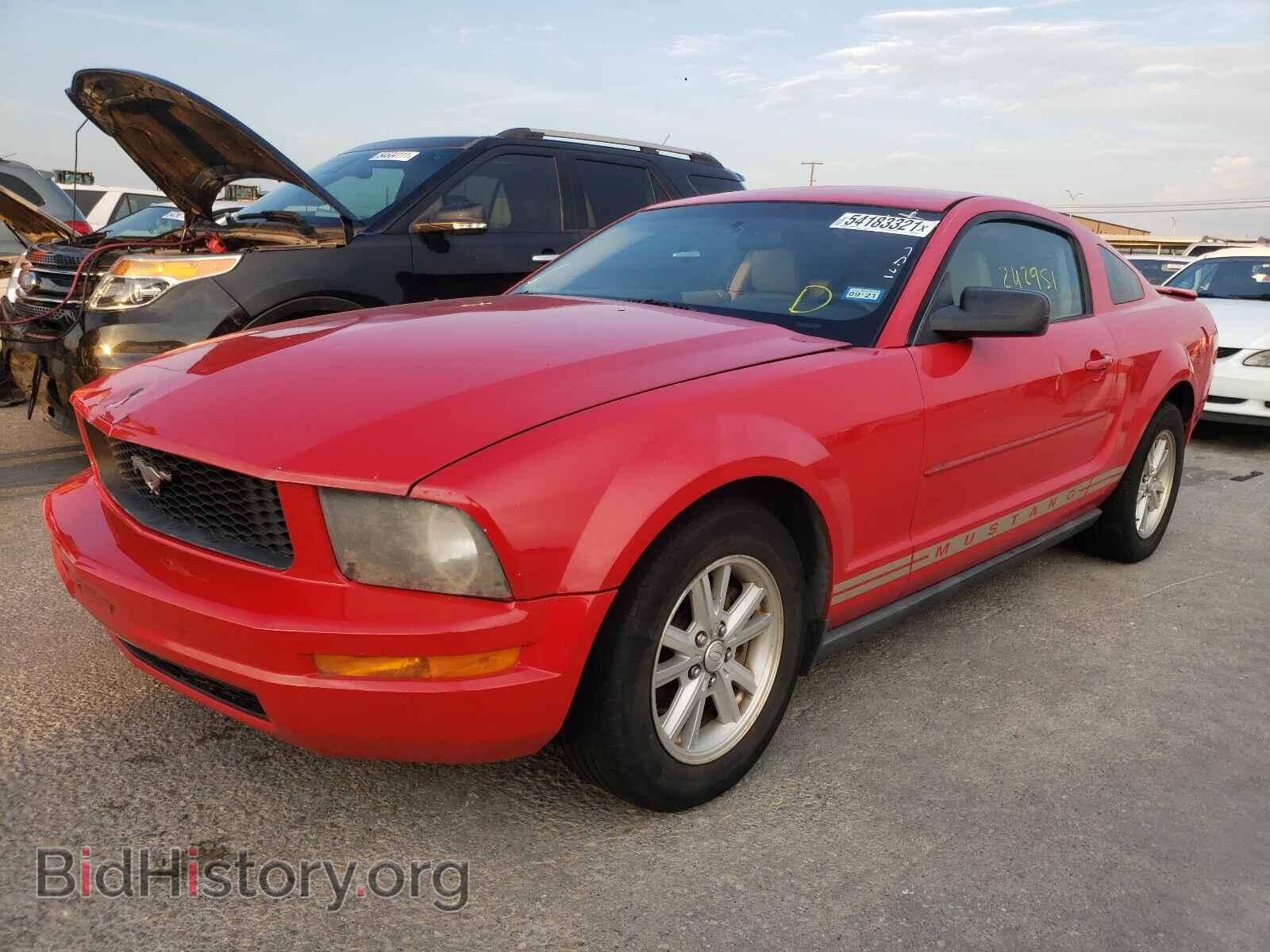 2007 FORD MUSTANG - VIN: 1ZVFT80N975281849 - Фото 2