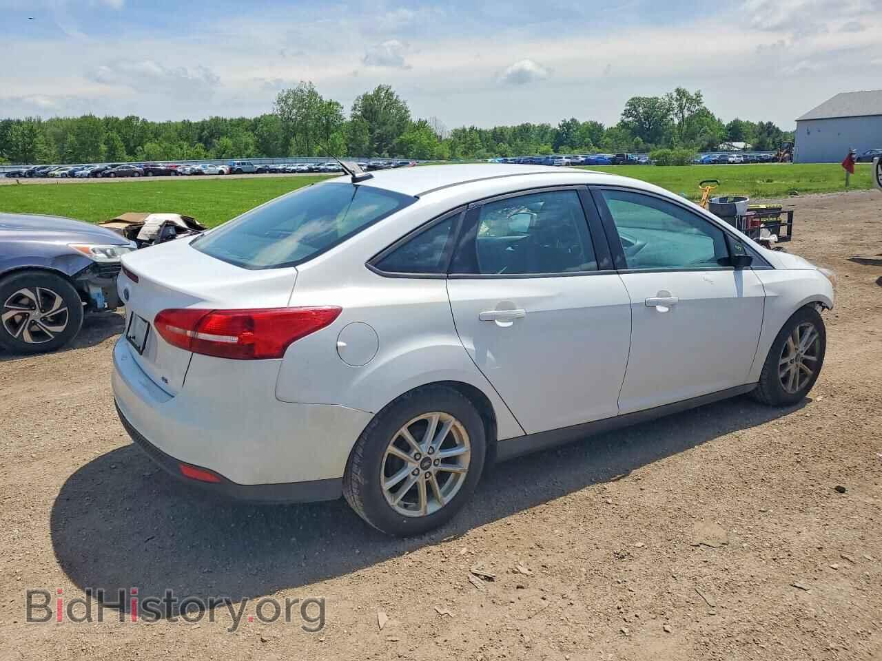 2018 FORD FOCUS - VIN: 1FADP3F21JL295249 - Фото 3