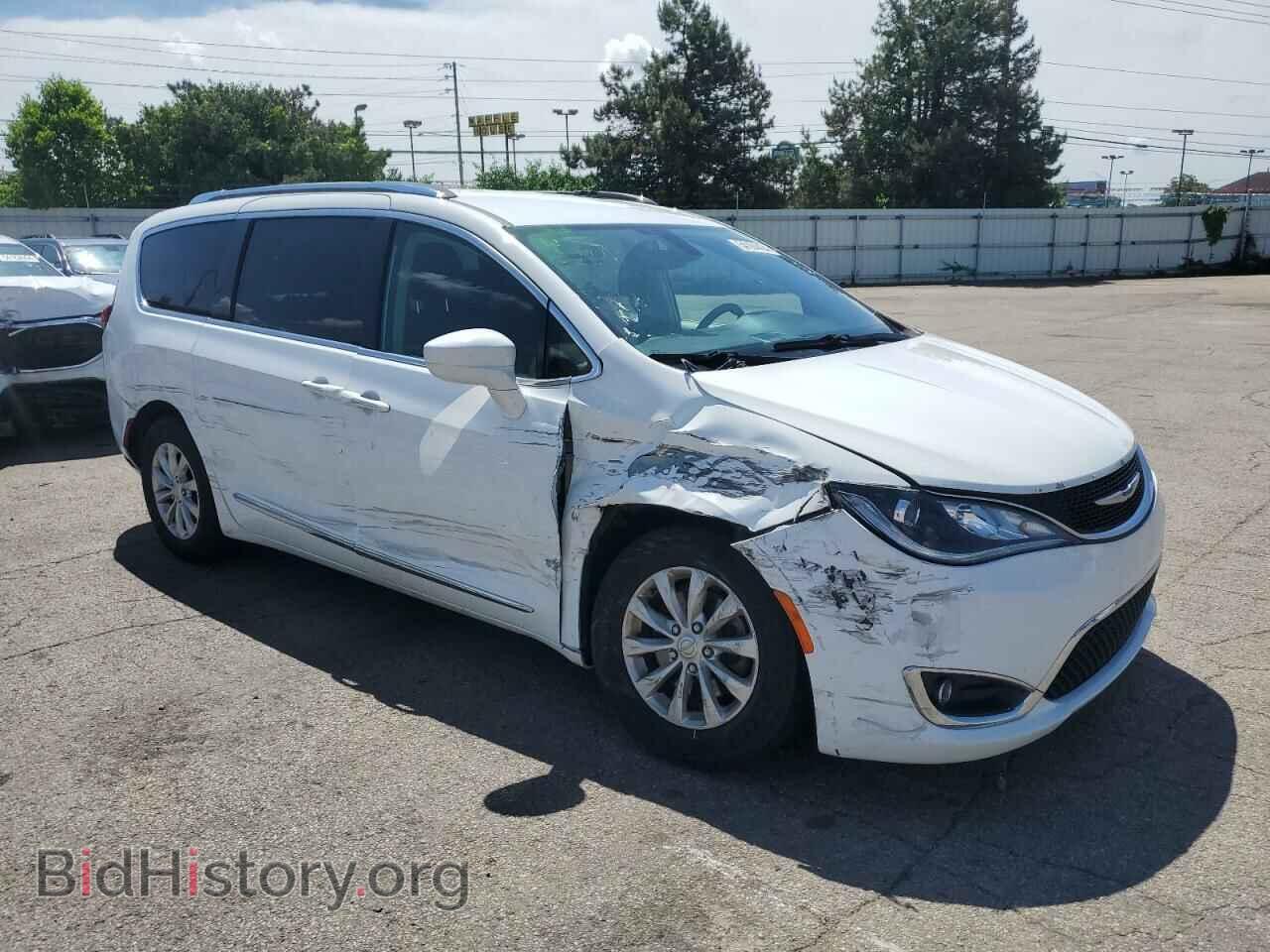 2019 CHRYSLER PACIFICA - VIN: 2C4RC1BG5KR581423 - Фото 4