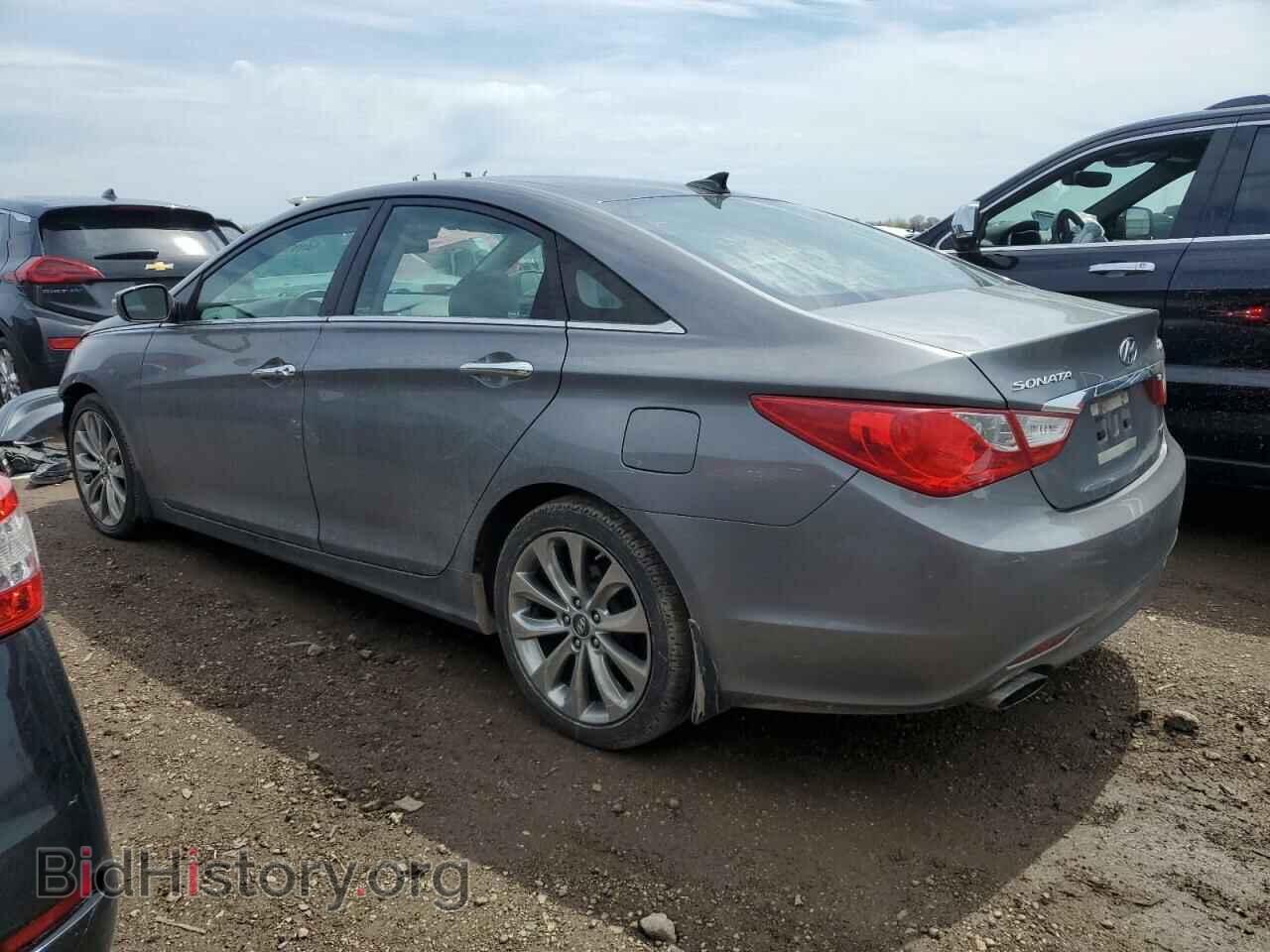 2013 HYUNDAI SONATA - VIN: 5NPEC4AB7DH531175 - Фото 2