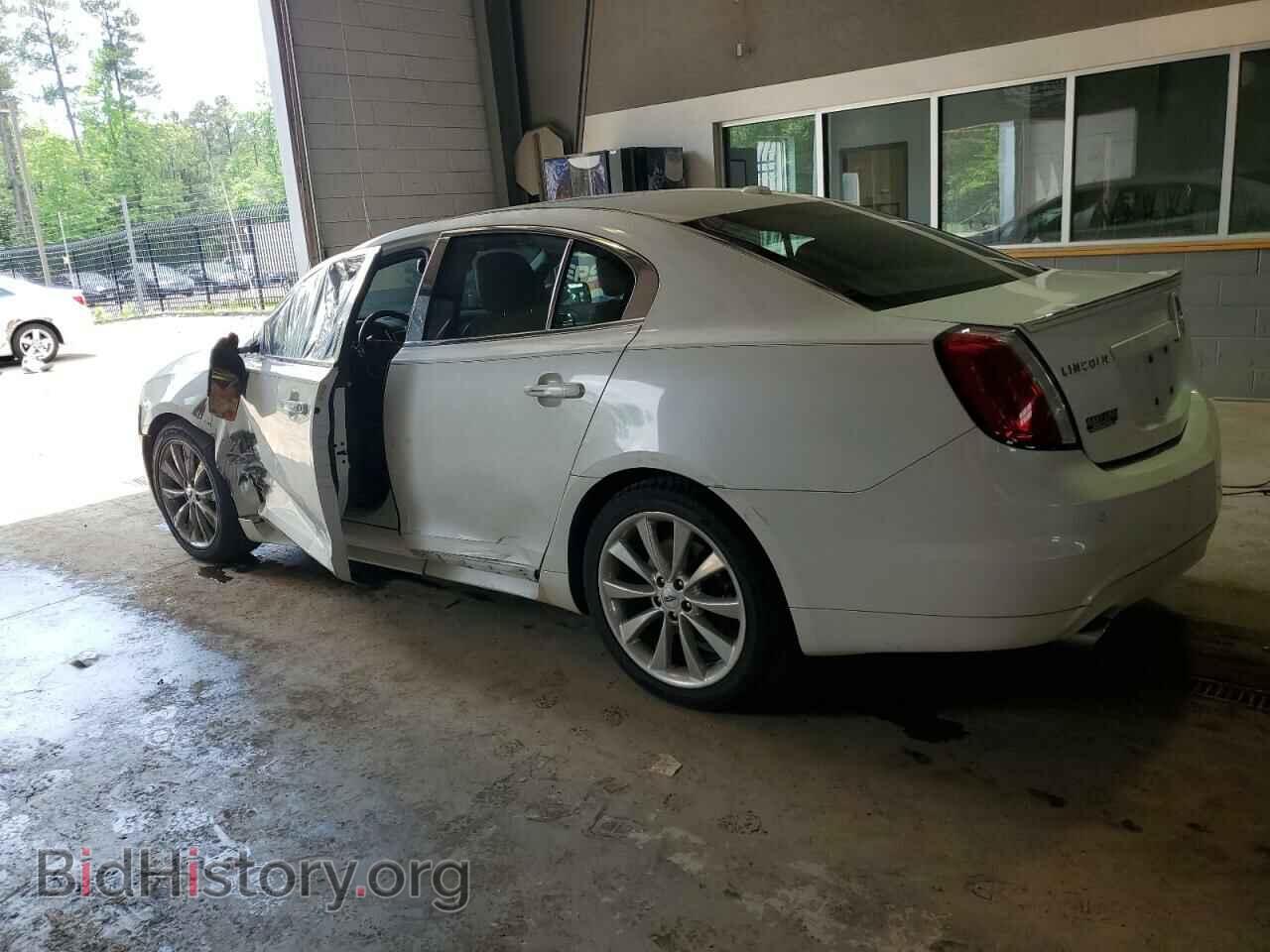 2012 LINCOLN MKS - VIN: 1LNHL9FT3CG805563 - Photo 2