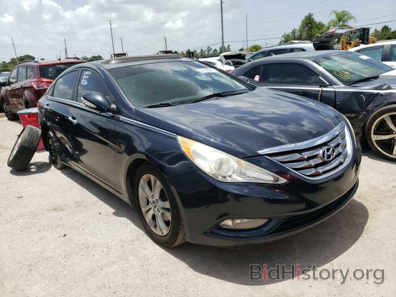 Photo 5NPEC4AC7BH182430 - HYUNDAI SONATA 2011