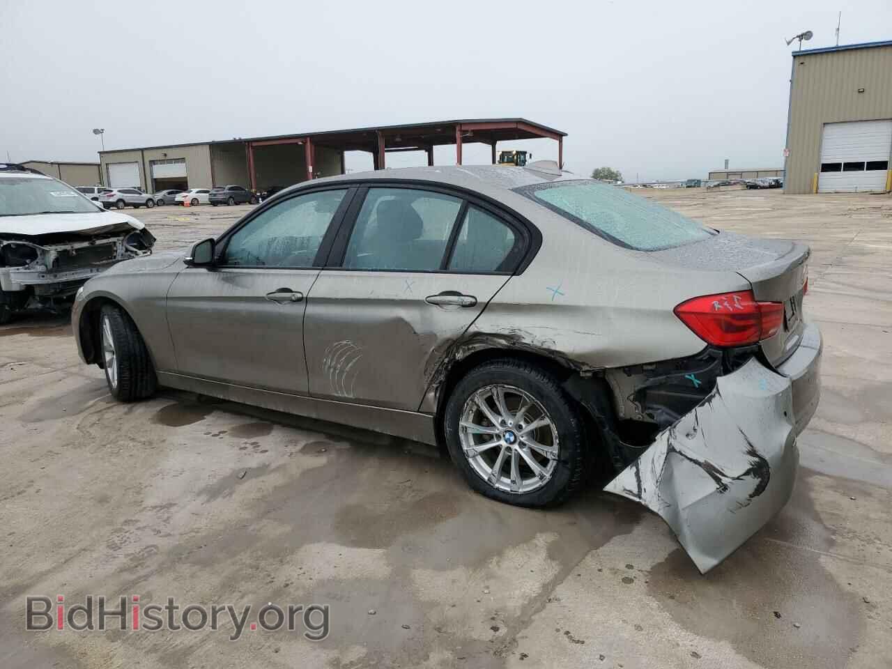 2016 BMW 3 SERIES - VIN: WBA8A9C53GK615715 - Фото 2