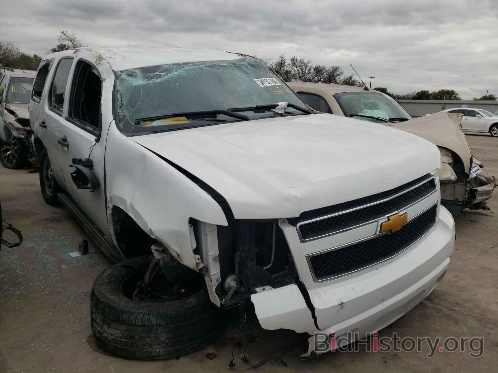 Photo 1GNLC2E04ER204044 - CHEVROLET TAHOE 2014