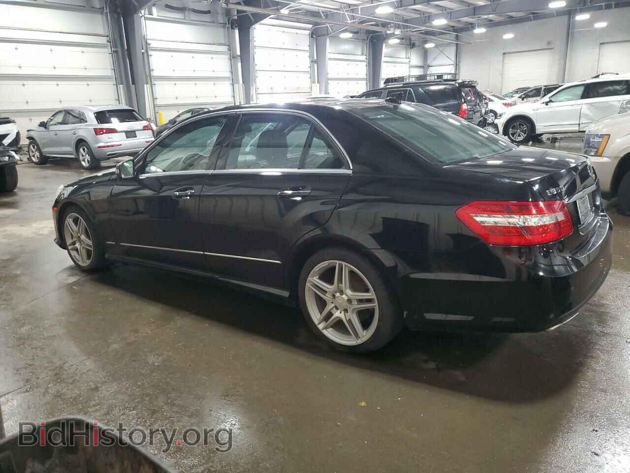 2011 MERCEDES-BENZ E-CLASS - VIN: WDDHF8HB4BA411359 - Фото 2