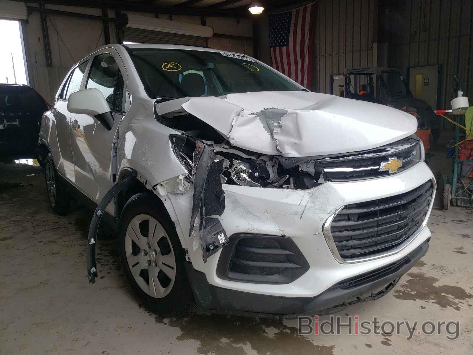 Photo 3GNCJKSB5JL323444 - CHEVROLET TRAX 2018