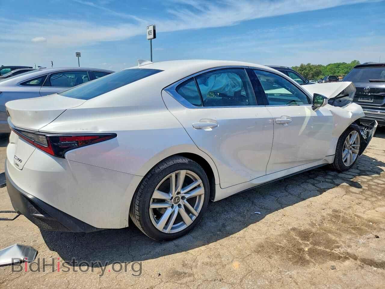 2022 LEXUS IS - VIN: JTHC81F2XN5049719 - Photo 3