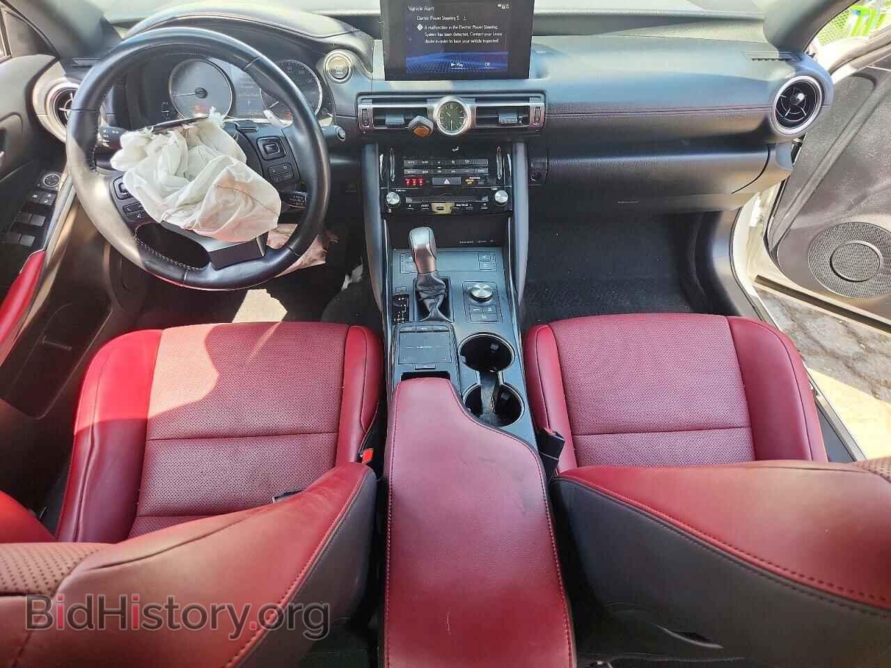 2022 LEXUS IS - VIN: JTHC81F2XN5049719 - Photo 8