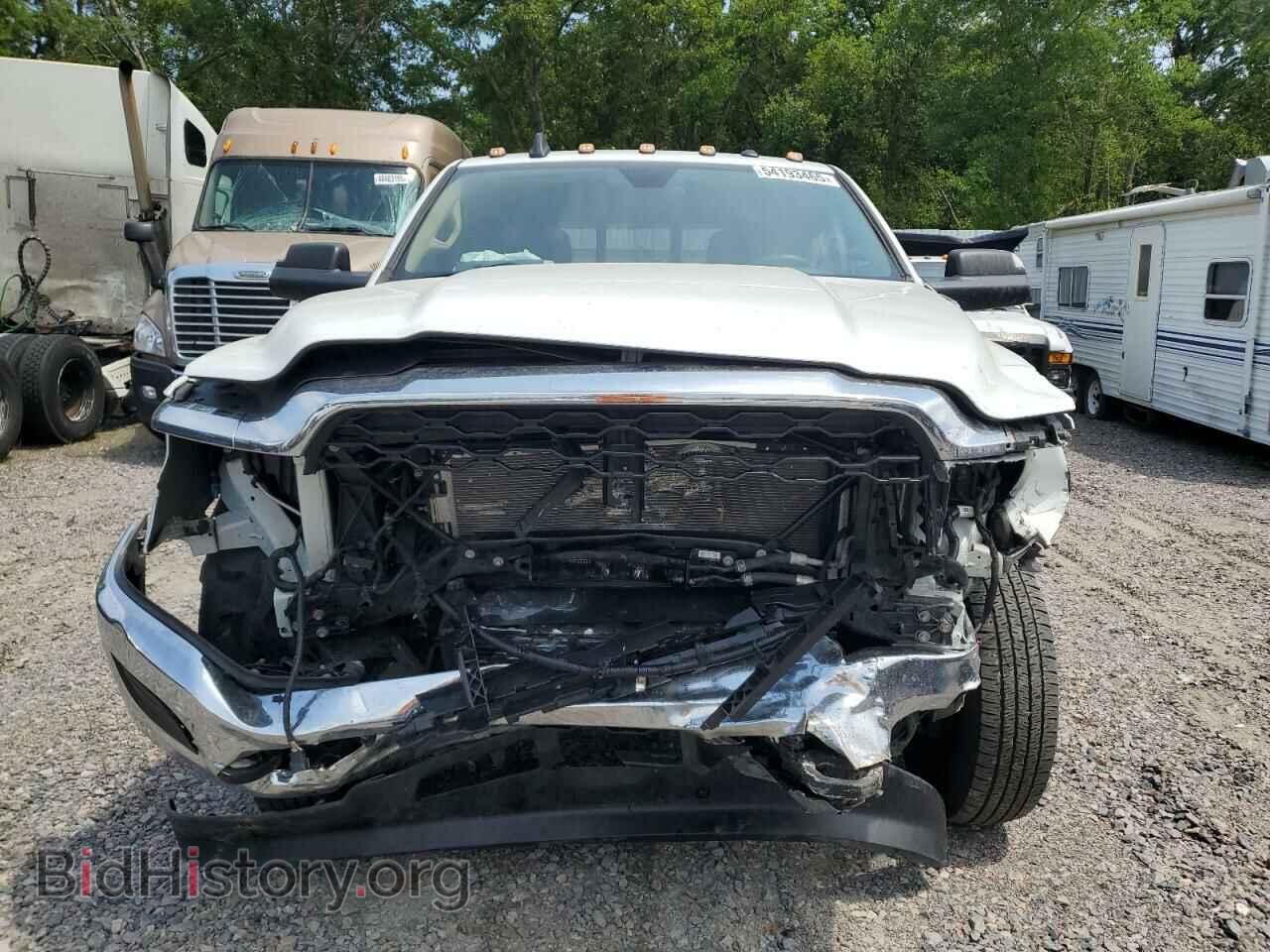 2019 RAM 3500 - VIN: 3C63RRGLXKG628838 - Фото 5